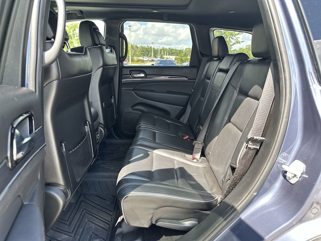 Thumbnail: 2020 Jeep Grand Cherokee - 12