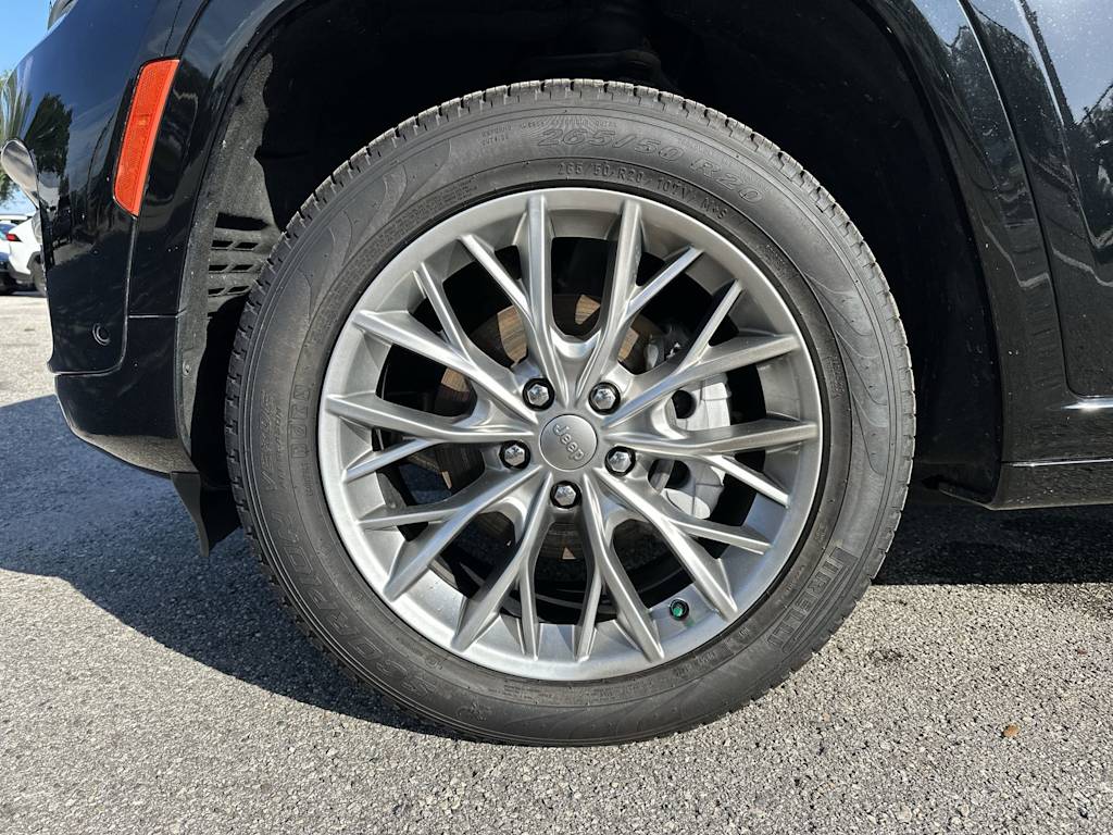 Thumbnail: 2022 Jeep Grand Cherokee - 7