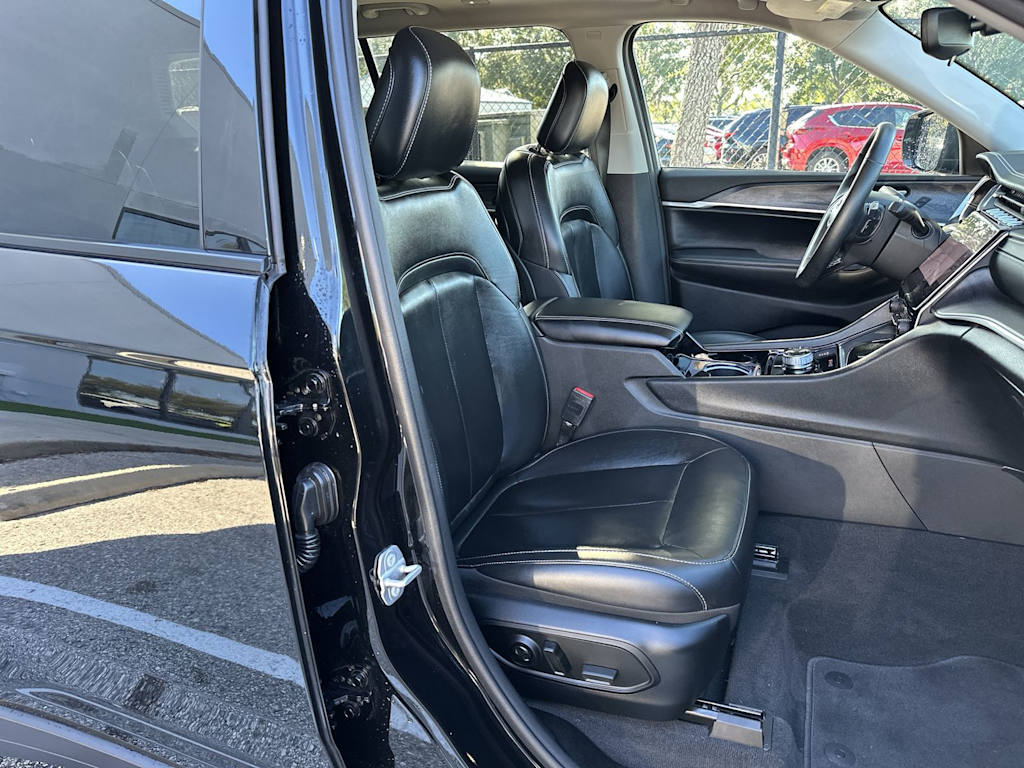 Thumbnail: 2021 Jeep Grand Cherokee L - 11