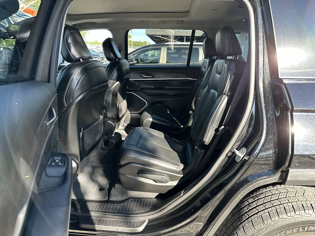 Thumbnail: 2021 Jeep Grand Cherokee L - 12