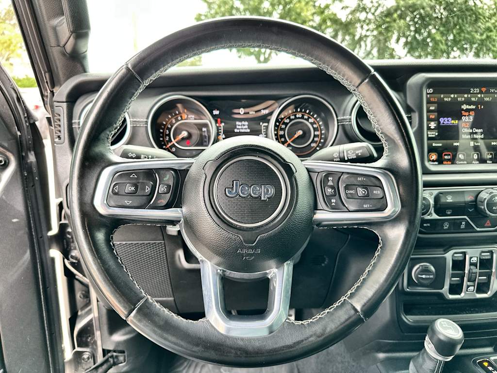 Thumbnail: 2021 Jeep Gladiator - 9