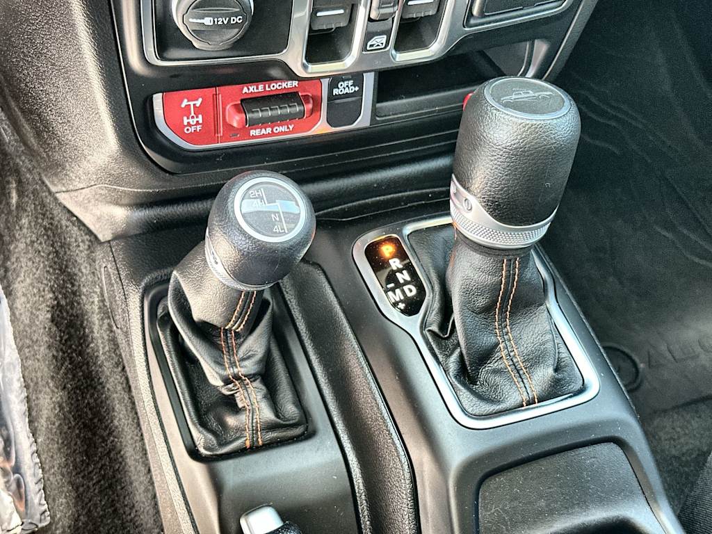 Thumbnail: 2022 Jeep Gladiator - 25