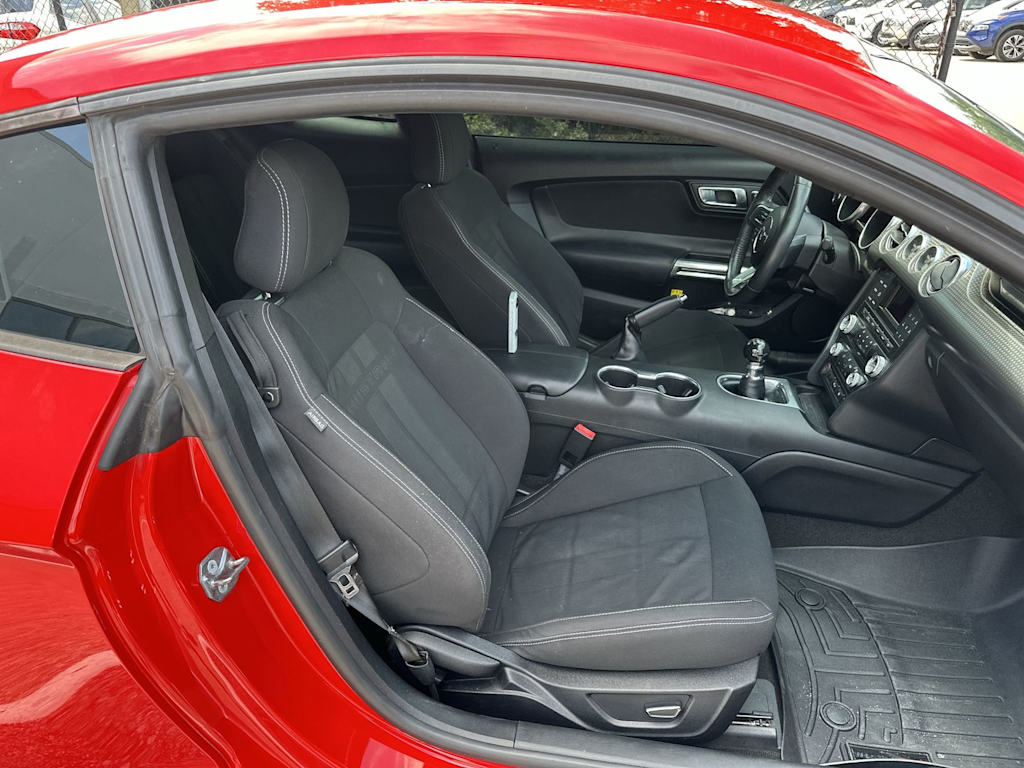 Thumbnail: 2018 Ford Mustang - 11