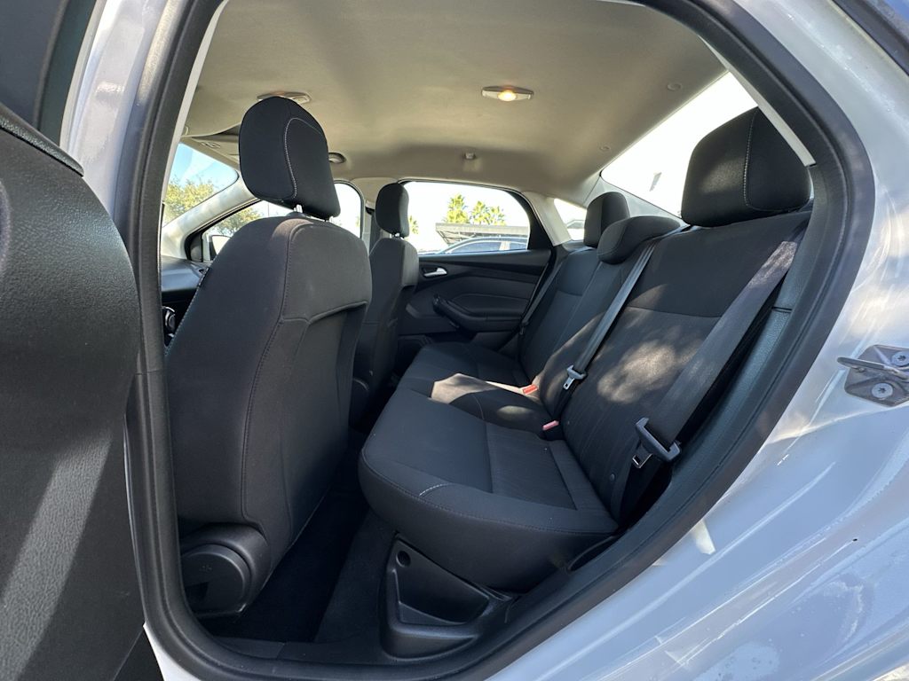 Thumbnail: 2018 Ford Focus - 20