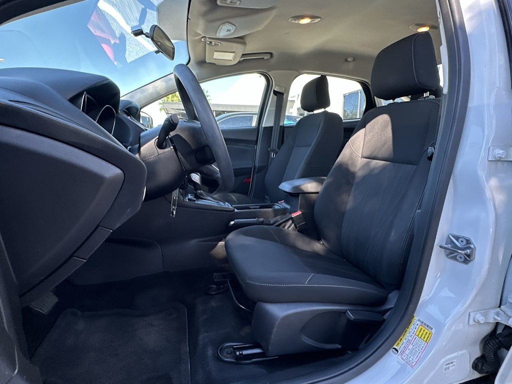 Thumbnail: 2018 Ford Focus - 11