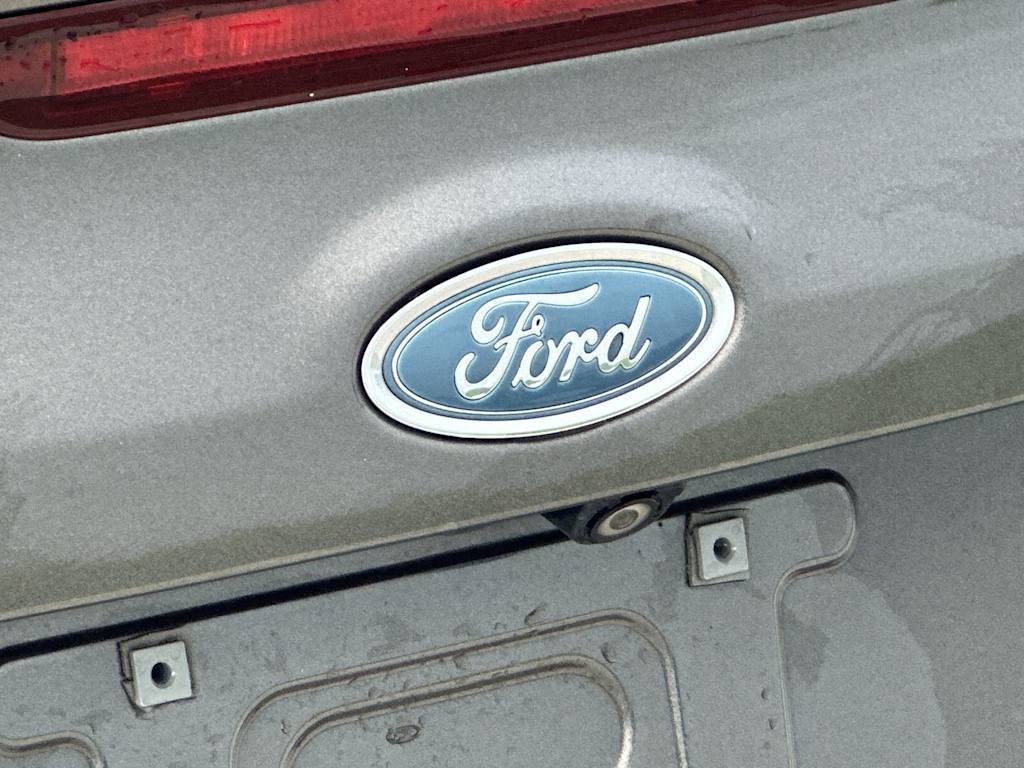 Thumbnail: 2015 Ford Focus - 7