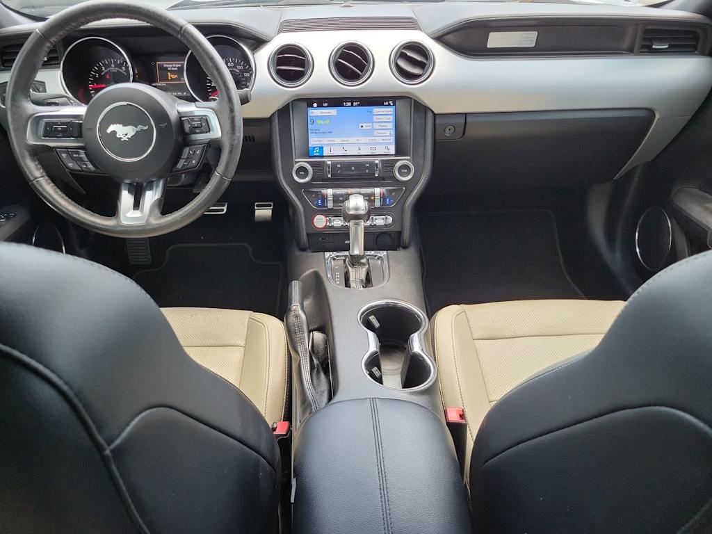 2017 Ford Mustang  2