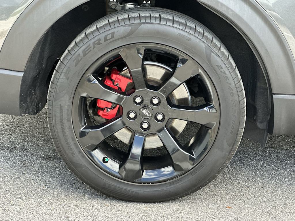 Thumbnail: 2020 Ford Explorer - 8