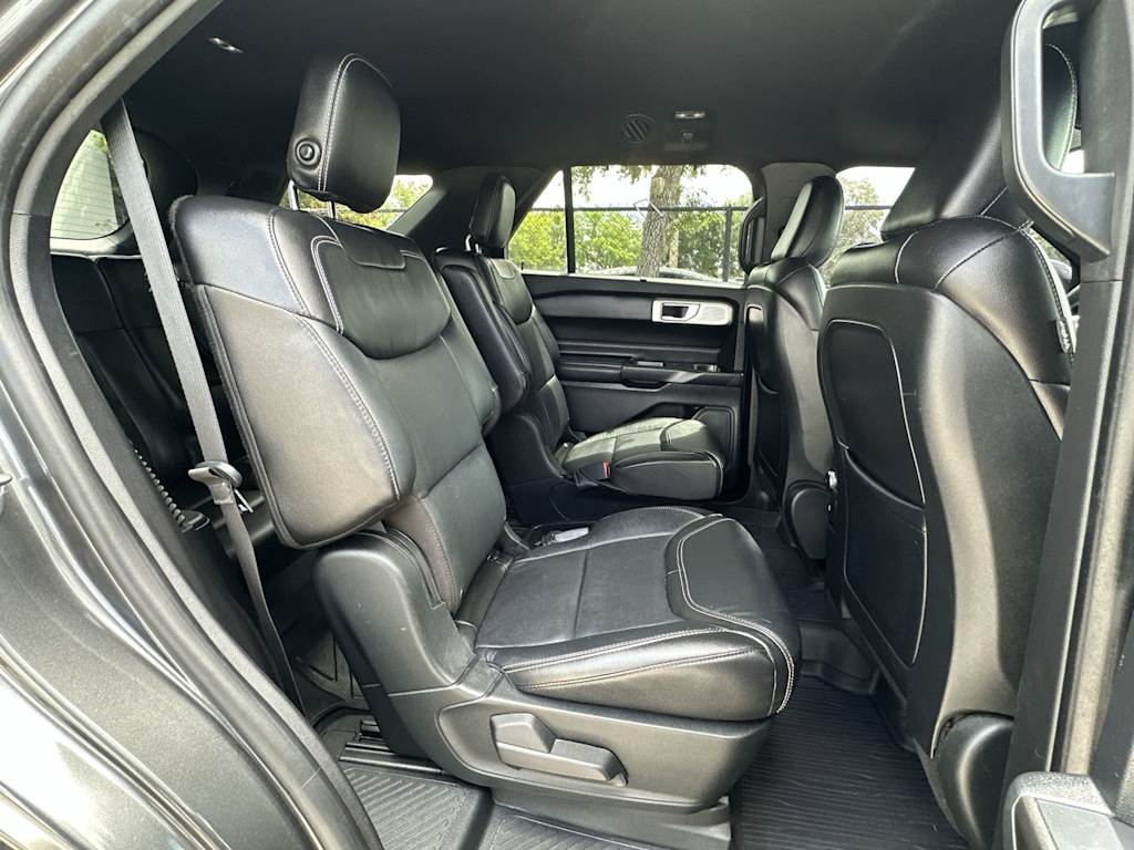 Thumbnail: 2020 Ford Explorer - 26