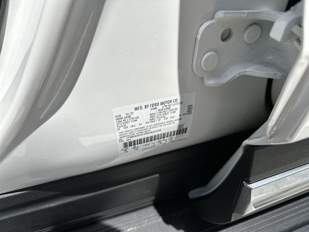 Thumbnail: 2022 Ford Explorer - 26