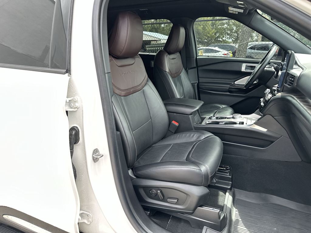 Thumbnail: 2022 Ford Explorer - 20