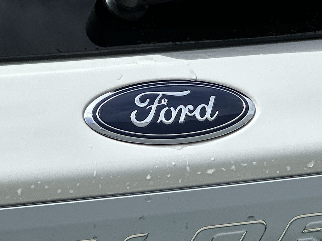 Thumbnail: 2022 Ford Explorer - 23