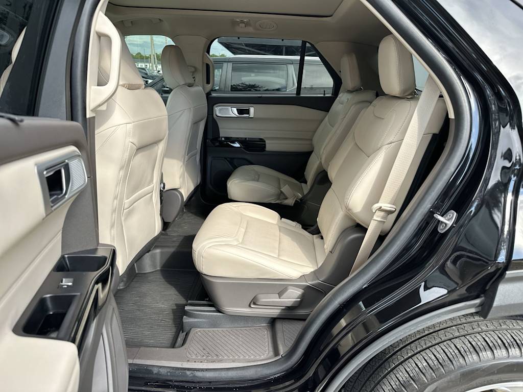 Thumbnail: 2023 Ford Explorer - 11