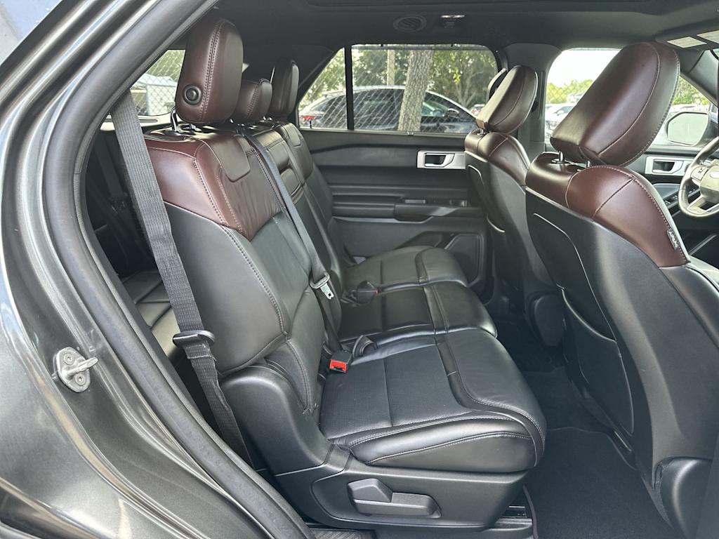 Thumbnail: 2020 Ford Explorer - 24