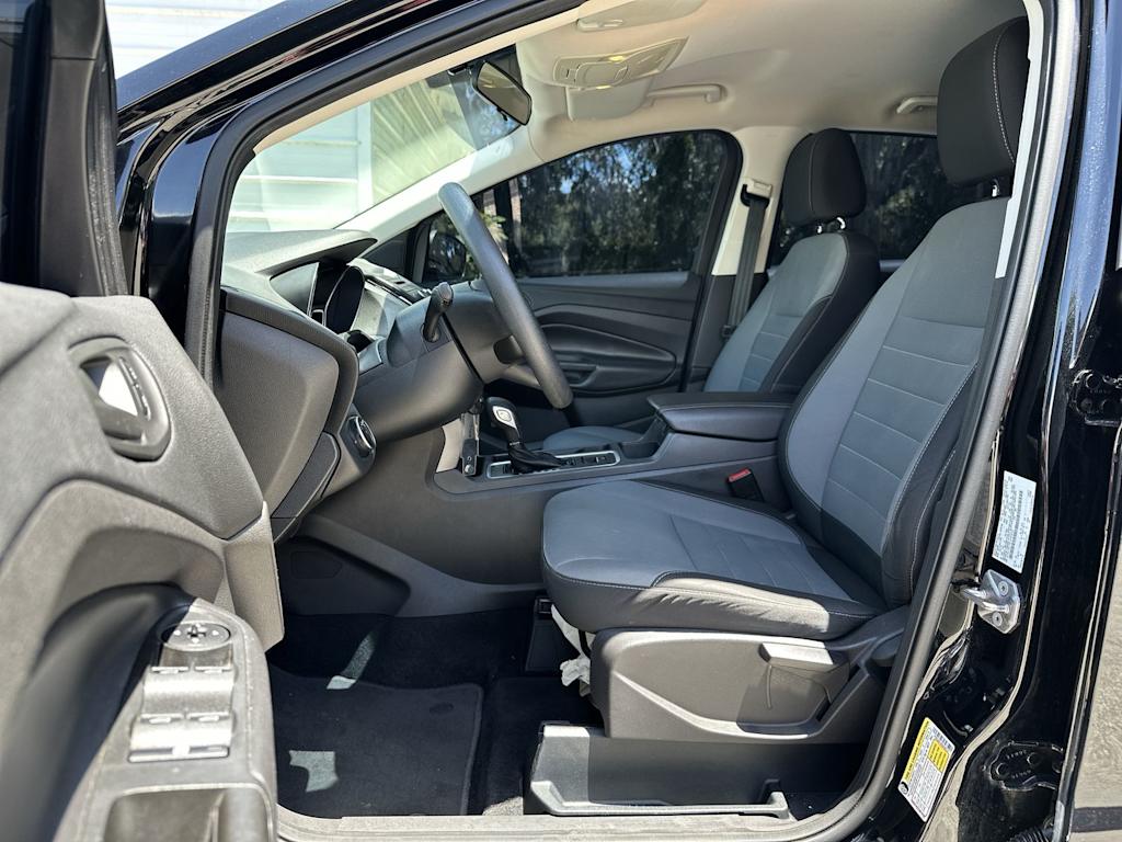 Thumbnail: 2017 Ford Escape - 11