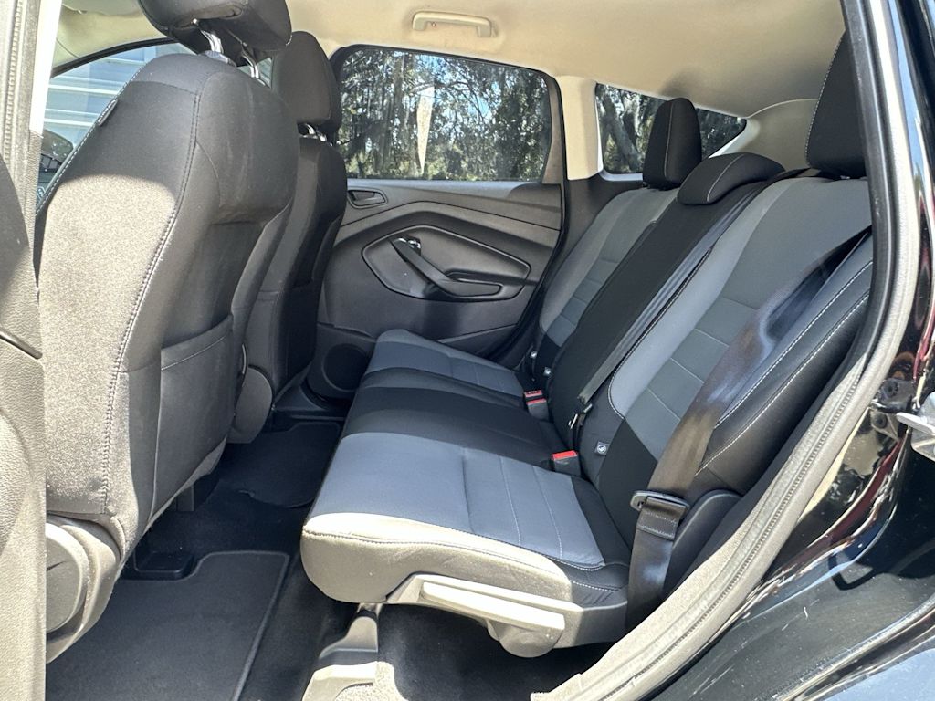 Thumbnail: 2017 Ford Escape - 19