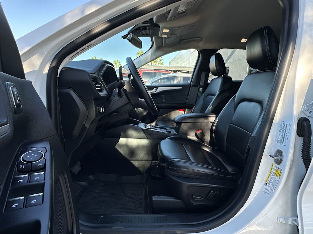 Thumbnail: 2023 Ford Escape - 12