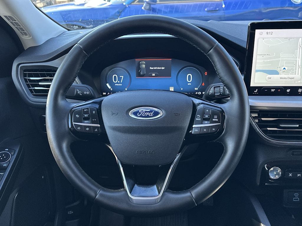 Thumbnail: 2023 Ford Escape - 10