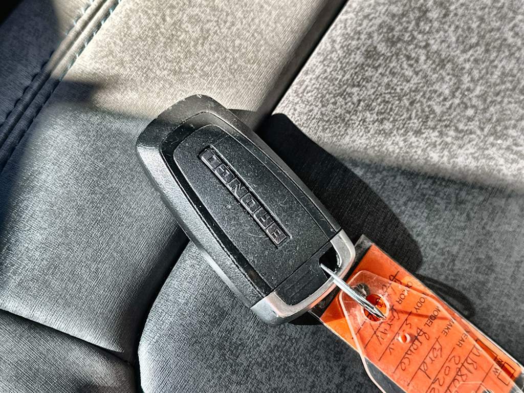 Thumbnail: 2022 Ford Bronco - 17