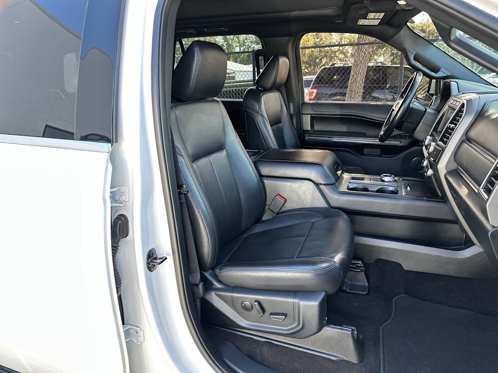 Thumbnail: 2021 Ford Expedition - 11