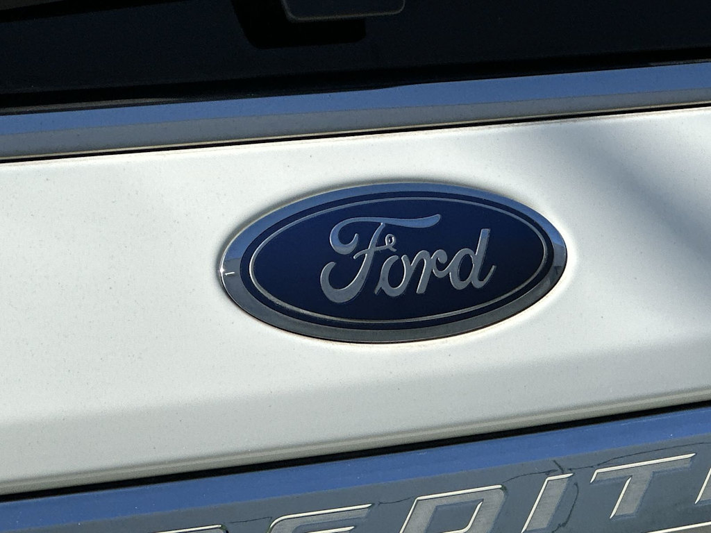 Thumbnail: 2021 Ford Expedition - 23