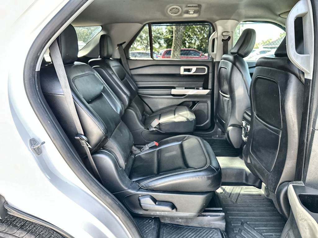 Thumbnail: 2020 Ford Explorer - 24