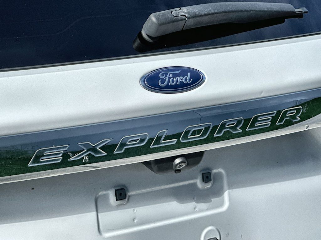 Thumbnail: 2020 Ford Explorer - 7