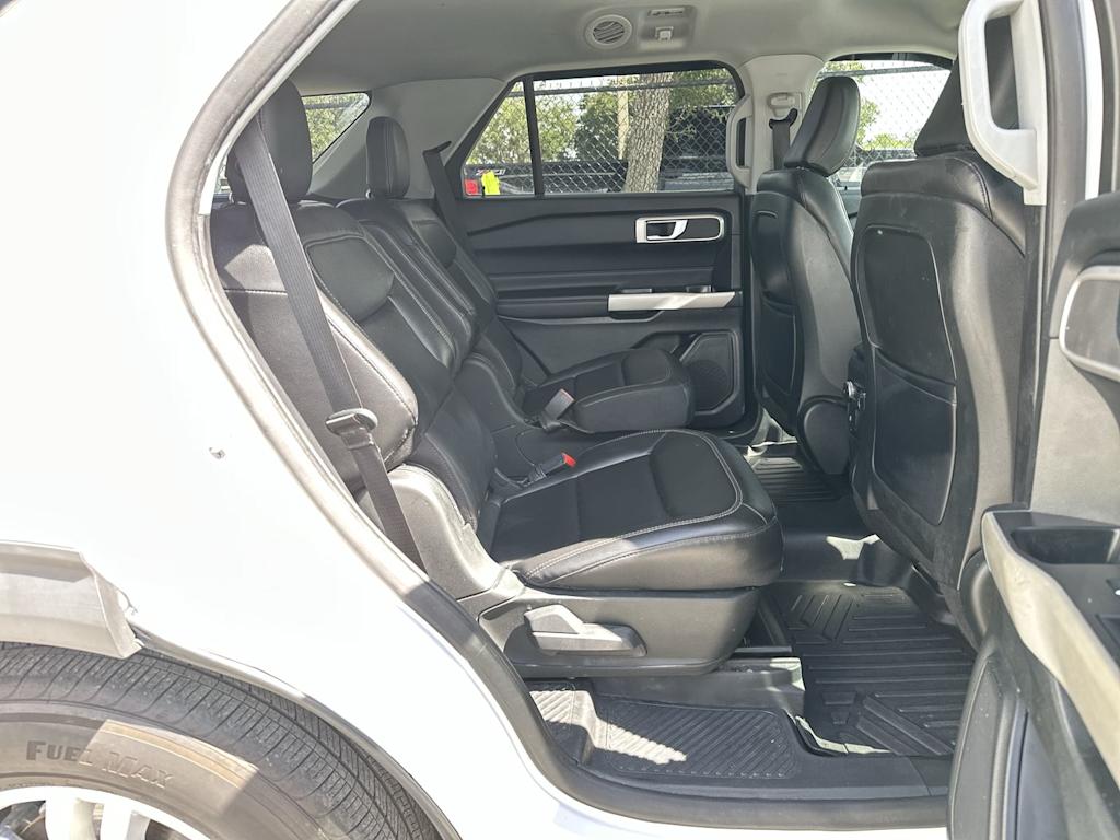 Thumbnail: 2020 Ford Explorer - 25