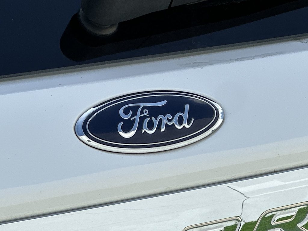 Thumbnail: 2020 Ford Explorer - 23