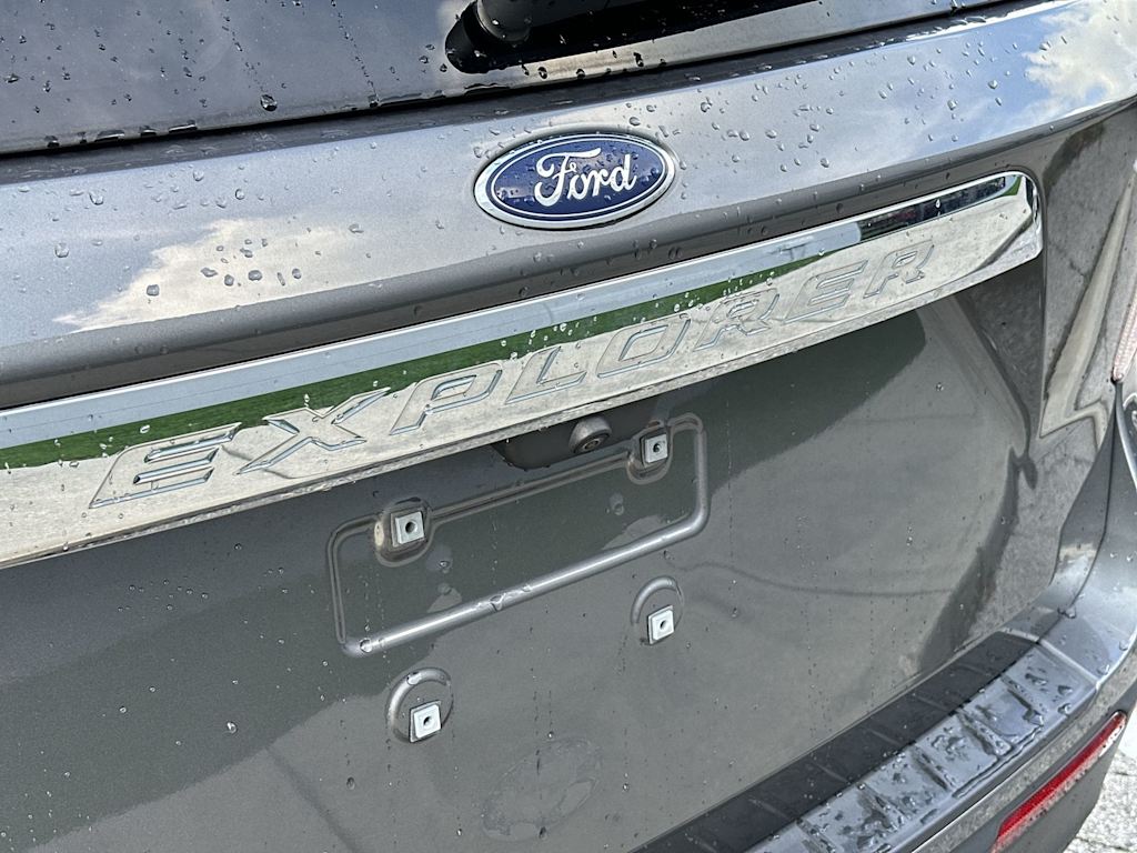 Thumbnail: 2023 Ford Explorer - 5