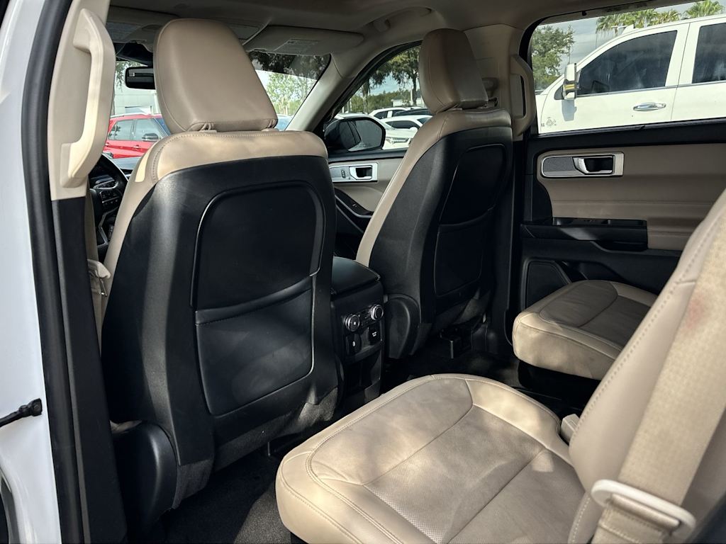 Thumbnail: 2020 Ford Explorer - 12