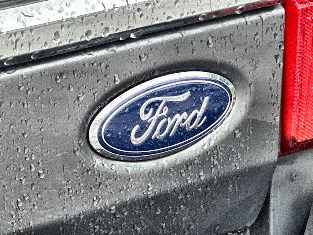 Thumbnail: 2022 Ford F-450 - 22