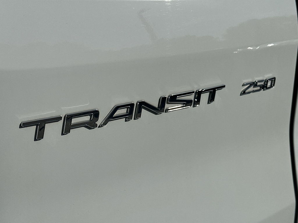 2023 Ford Transit Series 250 7
