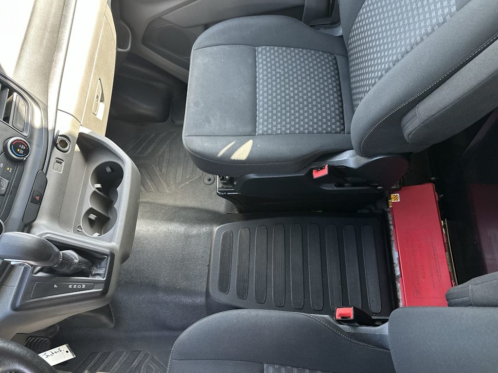 2023 Ford Transit Series 250 12