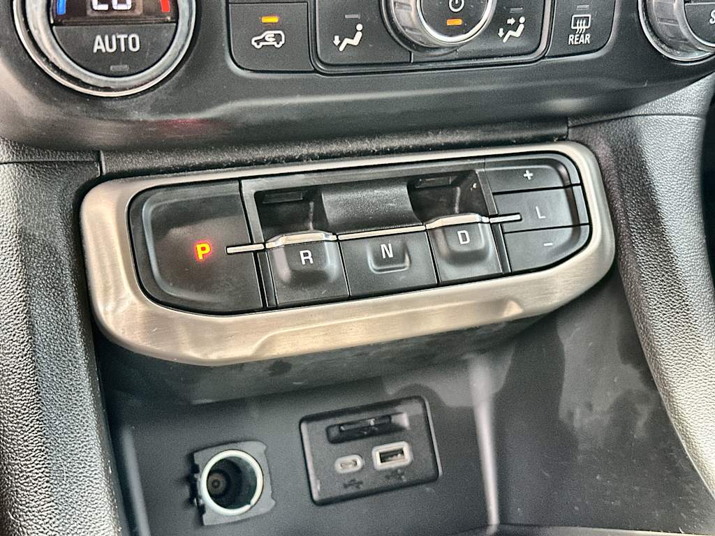 Thumbnail: 2021 GMC Acadia - 27