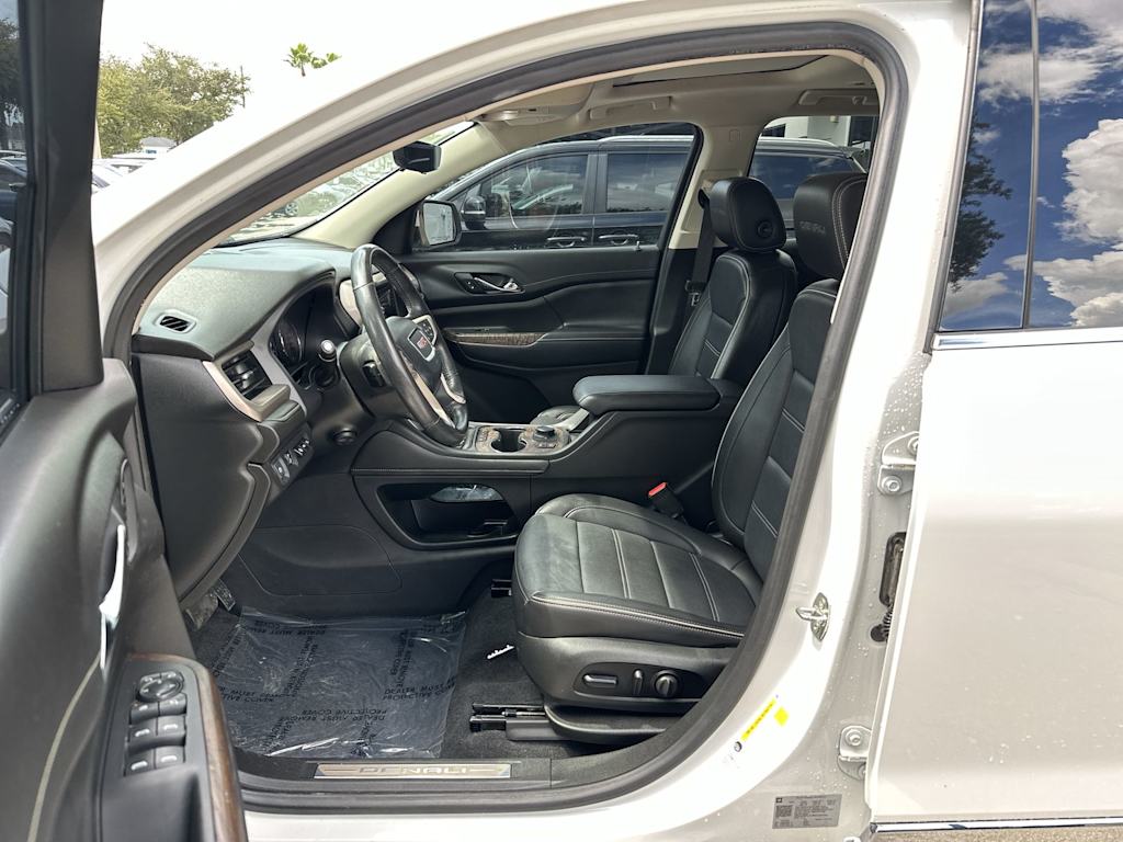Thumbnail: 2021 GMC Acadia - 10