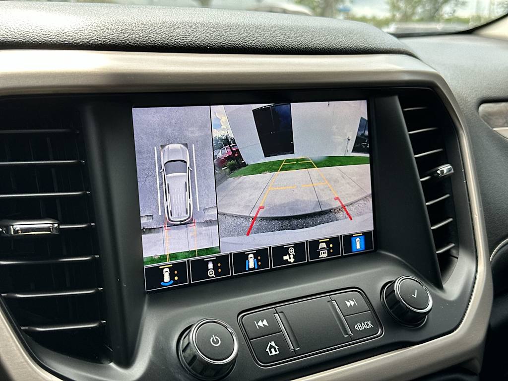Thumbnail: 2021 GMC Acadia - 13