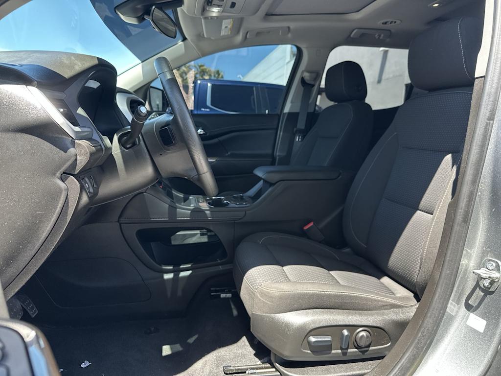 Thumbnail: 2023 GMC Acadia - 11