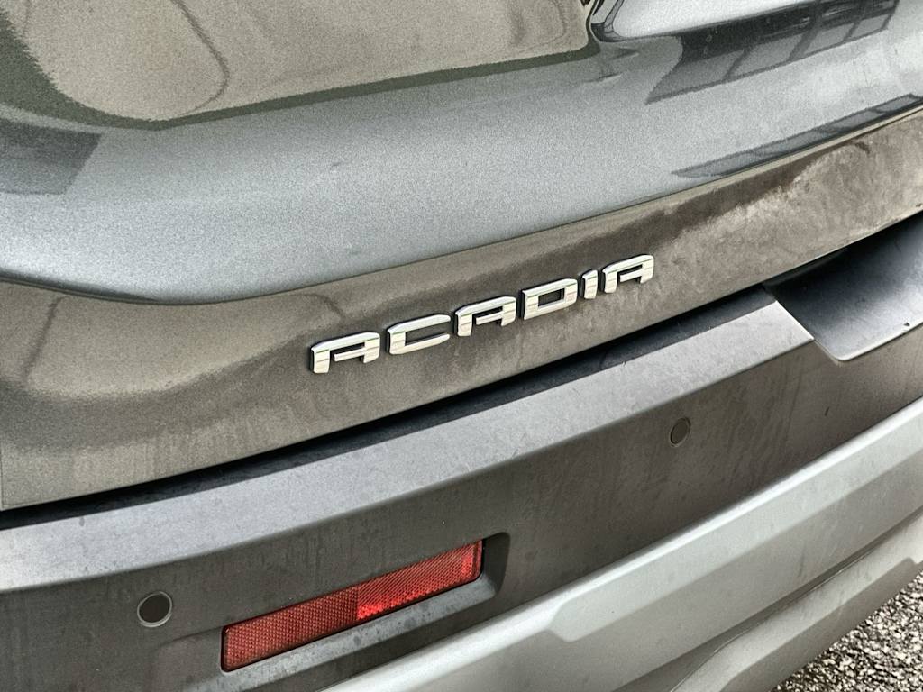 Thumbnail: 2020 GMC Acadia - 21