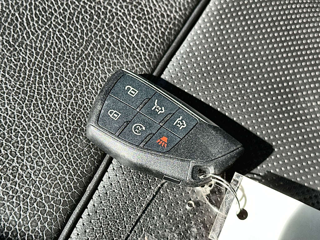 Thumbnail: 2024 GMC Yukon XL - 17