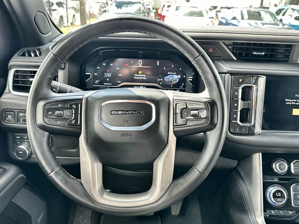 Thumbnail: 2024 GMC Yukon XL - 10