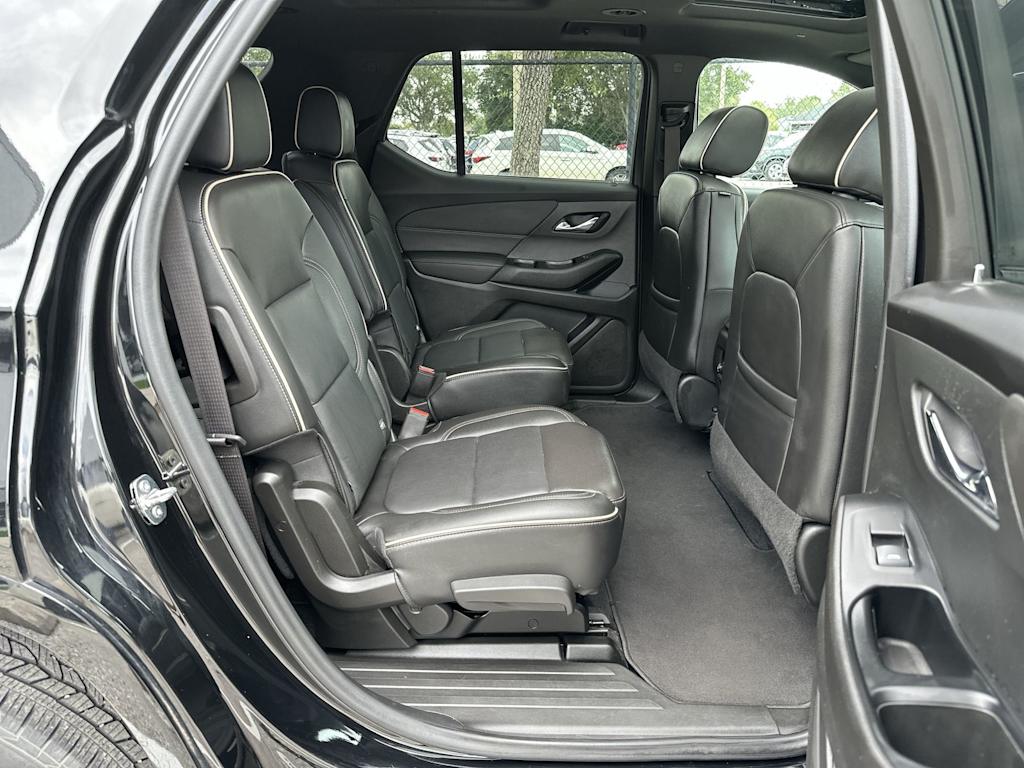 Thumbnail: 2023 Chevrolet Traverse - 25