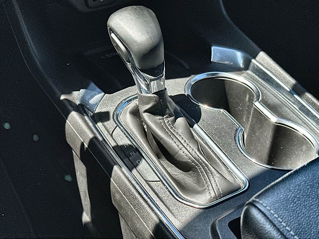 Thumbnail: 2023 Chevrolet Traverse - 14