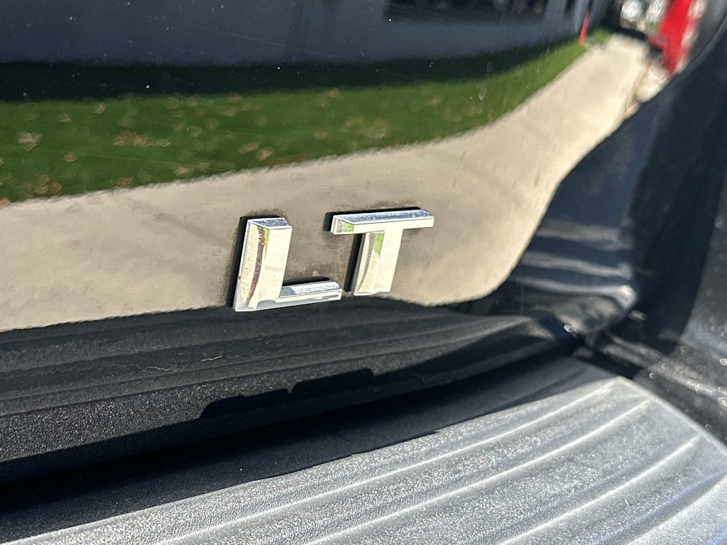 Thumbnail: 2023 Chevrolet Tahoe - 23