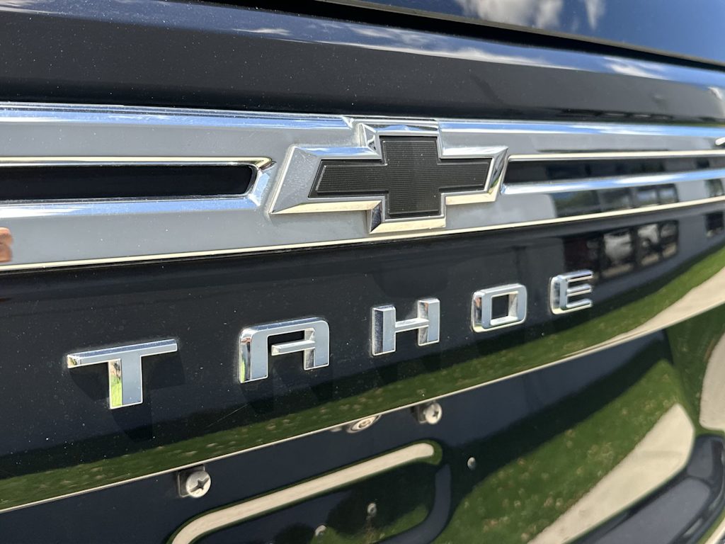 Thumbnail: 2023 Chevrolet Tahoe - 24