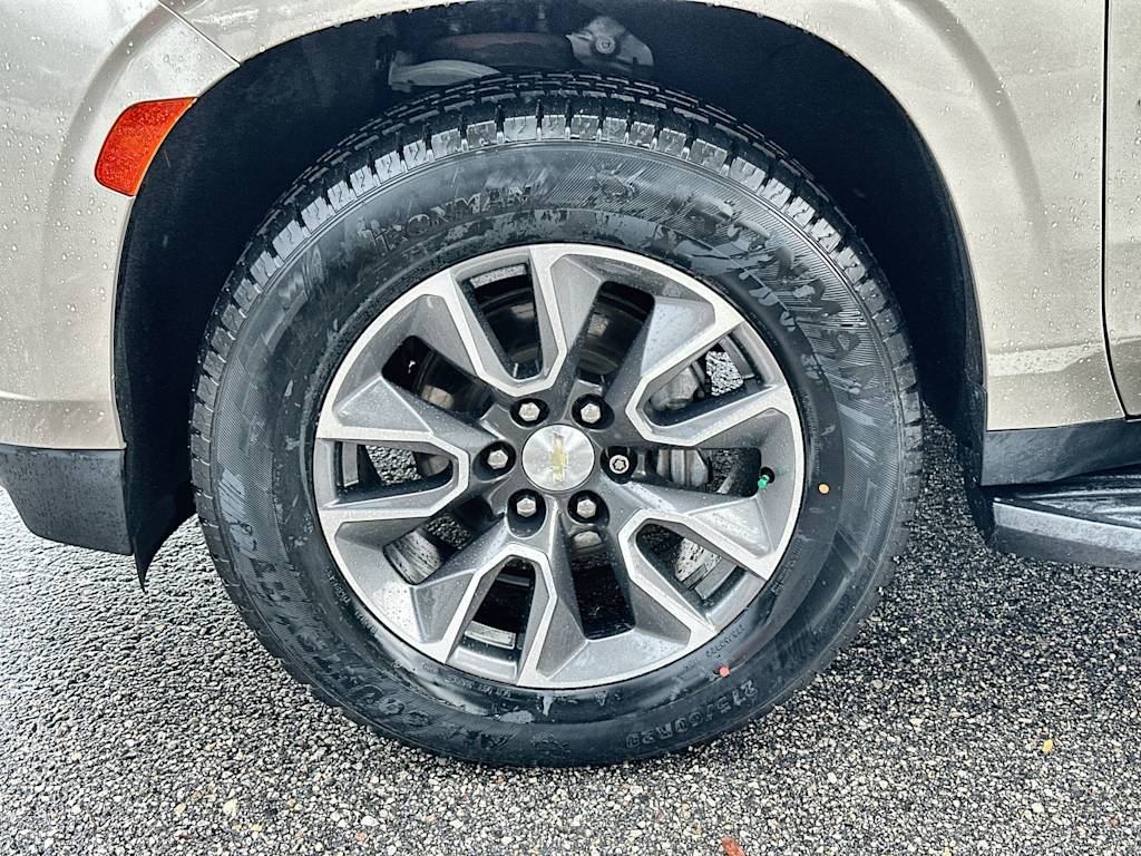 Thumbnail: 2021 Chevrolet Tahoe - 8