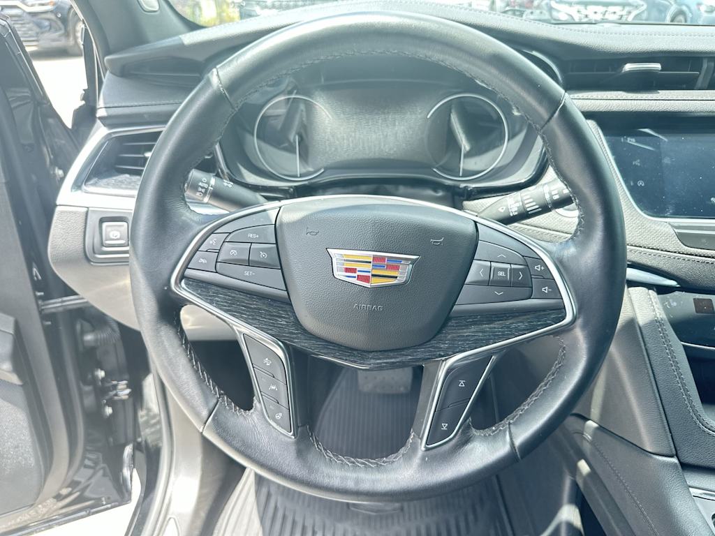 Thumbnail: 2024 Cadillac XT5 - 9
