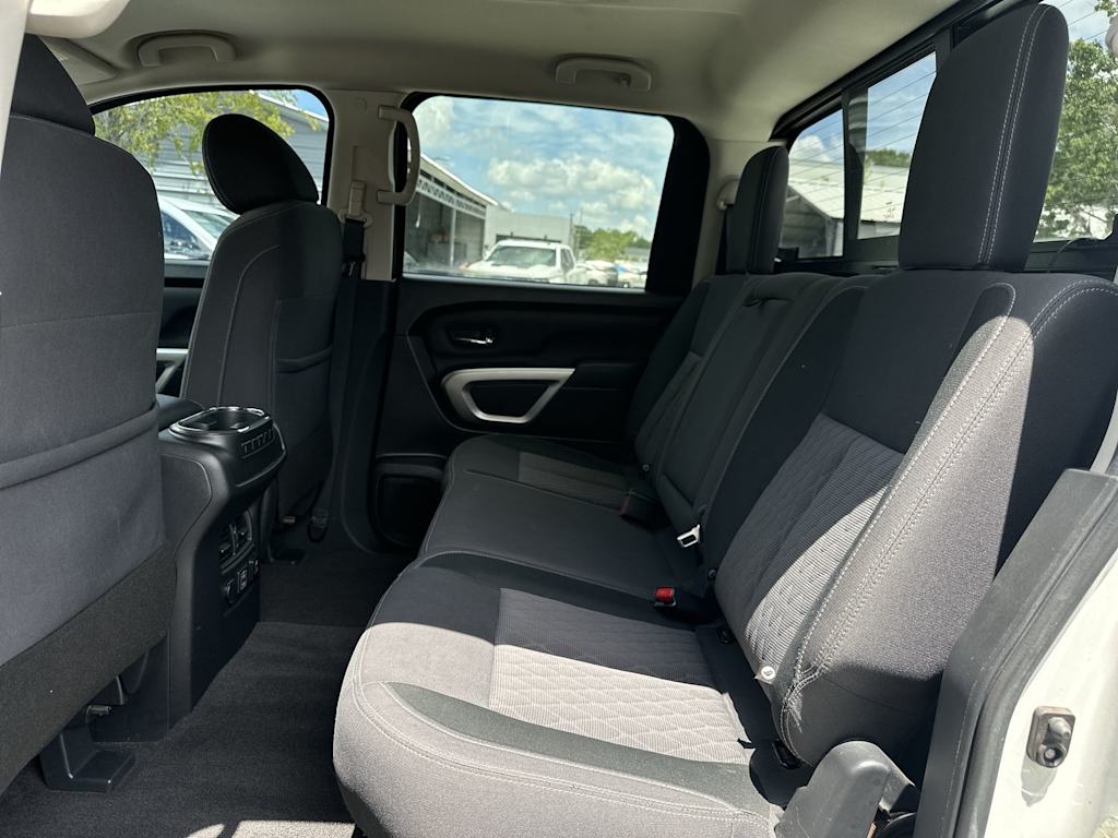 Thumbnail: 2021 Nissan Titan - 12