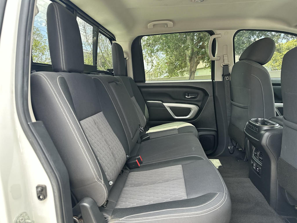 Thumbnail: 2021 Nissan Titan - 26