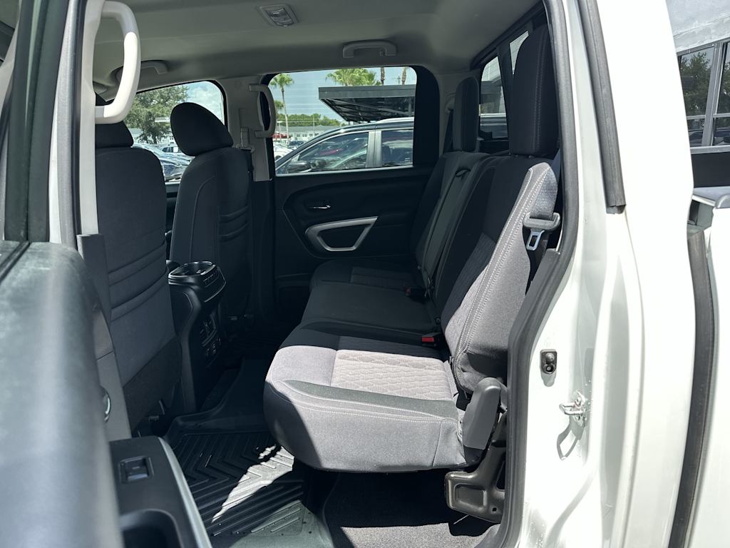 Thumbnail: 2021 Nissan Titan - 12